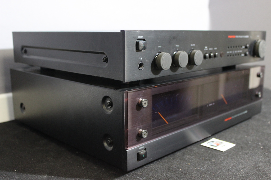 Ampli et préampli Proton AP-2000 II AA-2080