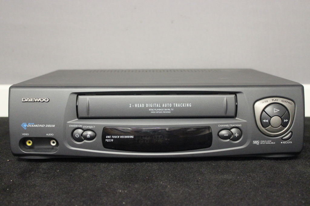 Divers Magnétoscope VHS Daewoo VQ230