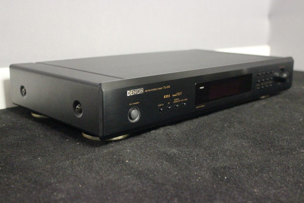 Tuner Denon TU-245