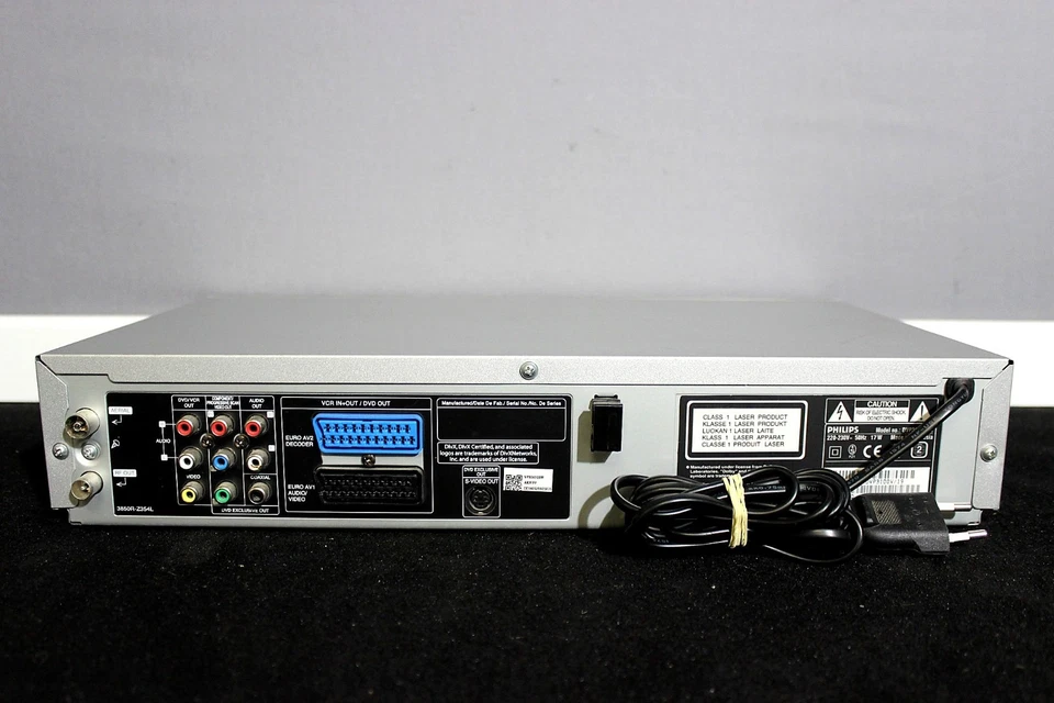 Divers Philips DVP3100V