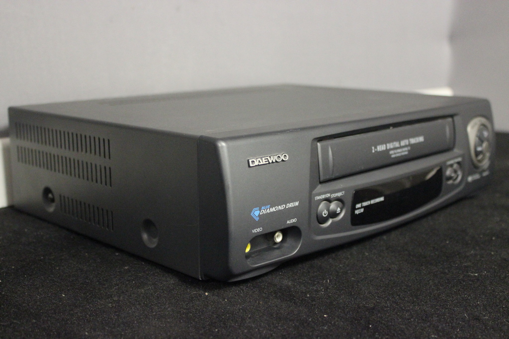 Divers Magnétoscope VHS Daewoo VQ230