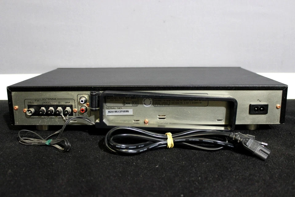 Tuner Marantz ST-35L